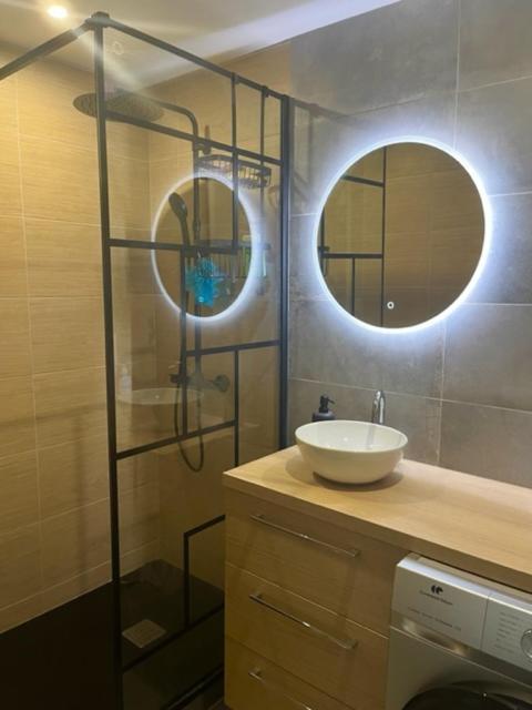 Chambre Privee Dans Un Appartement Partage Вильорбан Екстериор снимка